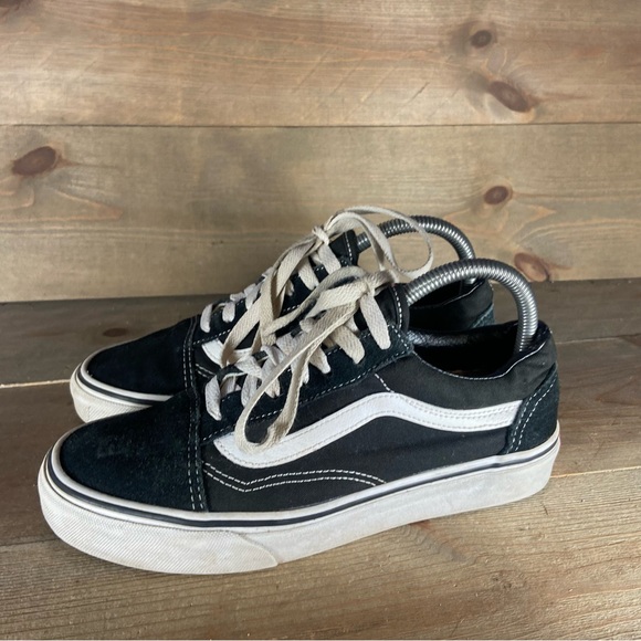 vans old skool womens size 7 shoes black athletic skate sneakers - Picture 1 of 8